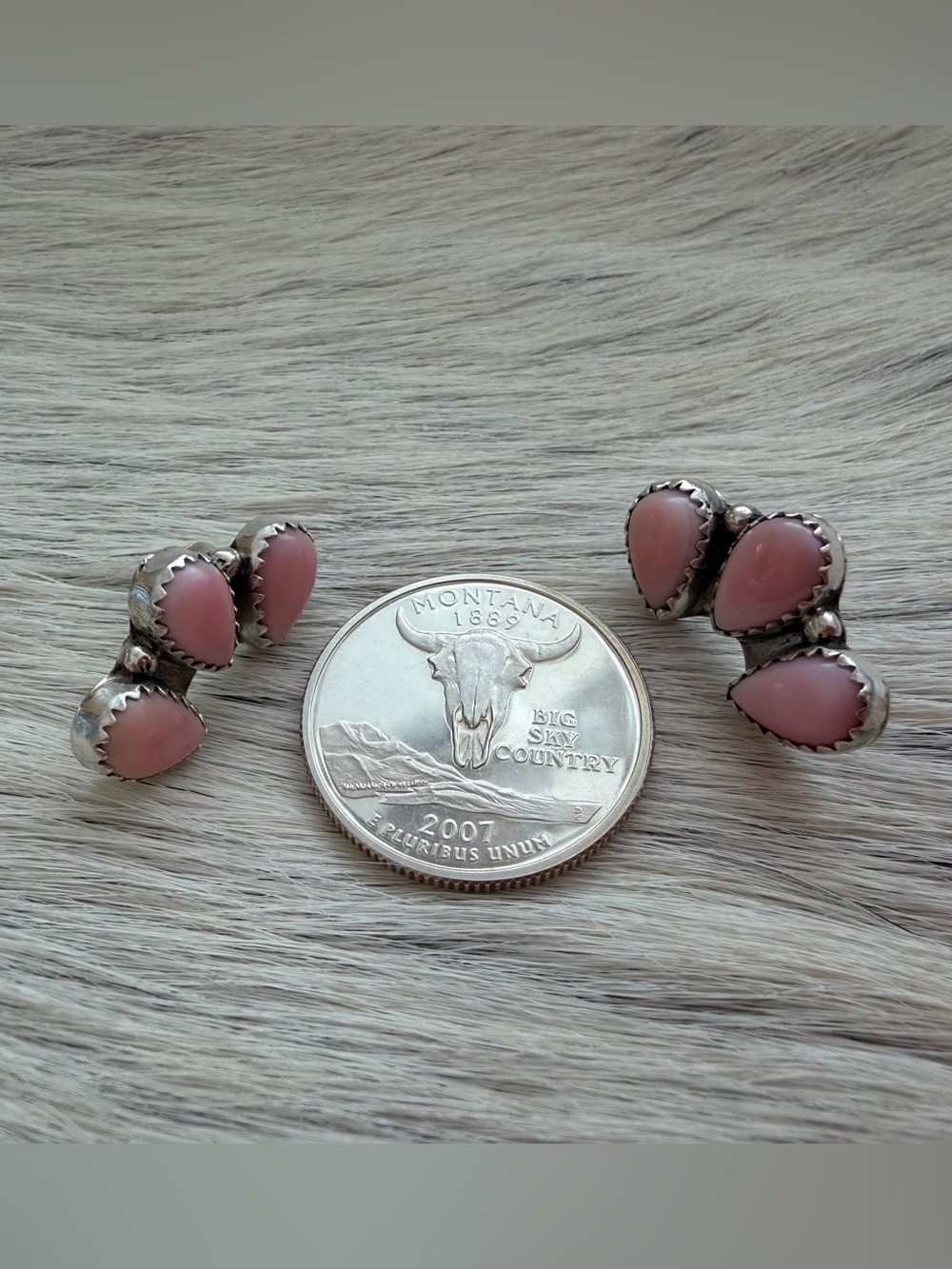 ❤️ Signed Navajo Maxine Ramirez Queen Pink Conch Half Cluster Native Earrings - Picture 10 of 17